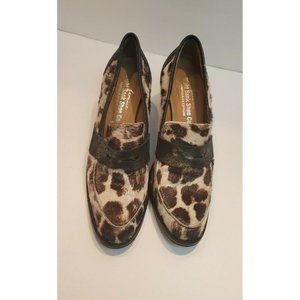 Right Bank Shoe Co.Animal Print Leather Loafers Slip On Women’s shoes US 6 M
